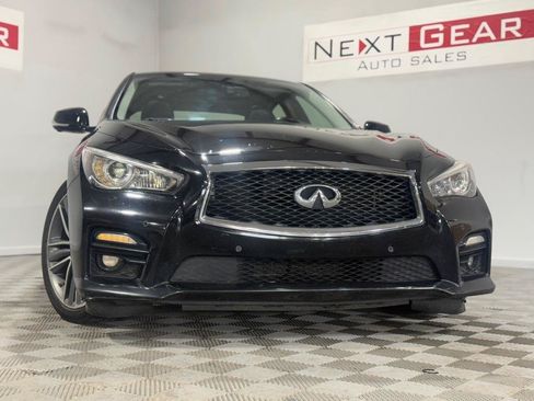 Used 2014 INFINITI Q50 Hybrid w/ Deluxe Technology Package RWD image 3