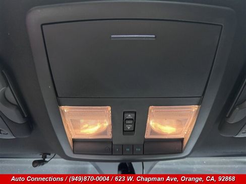 Used 2013 Dodge Challenger R/T Plus RWD image 19