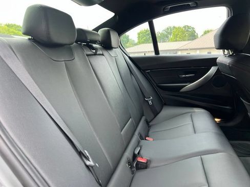 Used 2016 BMW 328i Sedan RWD image 21