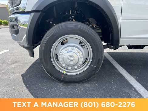 New 2026 RAM 5500 Tradesman AWD/4WD image 25