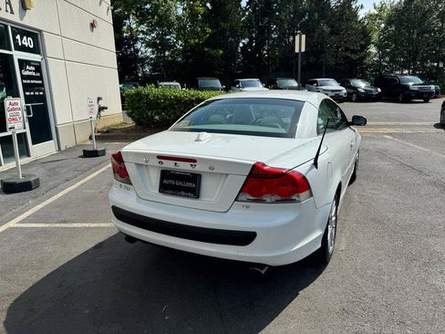 Used 2009 Volvo C70 T5 FWD image 12