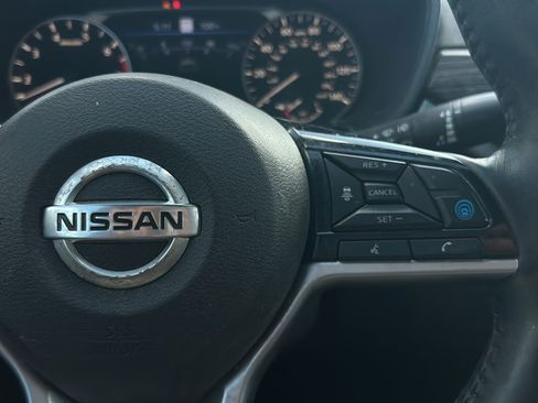 Used 2021 Nissan Altima 2.5 SL FWD image 26