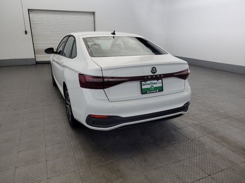 Used 2025 Volkswagen Jetta Sport FWD image 6