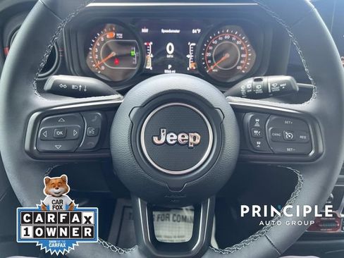 Used 2026 Jeep Wrangler Unlimited Rubicon AWD/4WD image 20