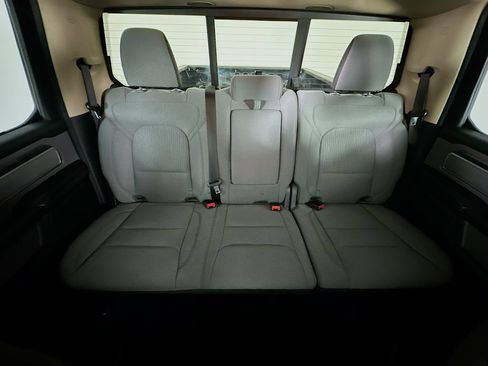 Used 2019 RAM 1500 Big Horn AWD/4WD image 13