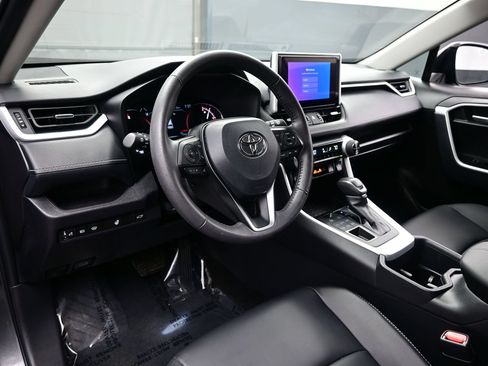 Used 2025 Toyota RAV4 XLE Premium w/ Weather Package AWD/4WD image 13