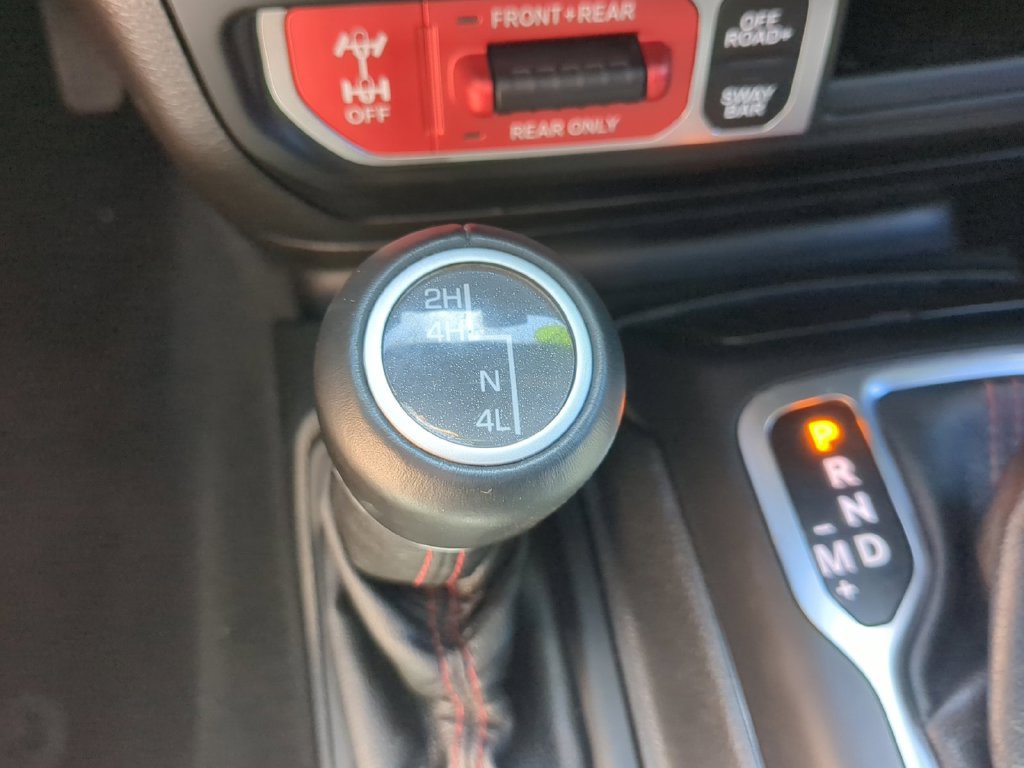 Used 2021 Jeep Wrangler Unlimited Rubicon w/ Uconnect 4C Nav & Sound Group AWD/4WD image 29