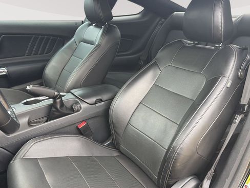 Used 2022 Ford Mustang GT Premium RWD image 16