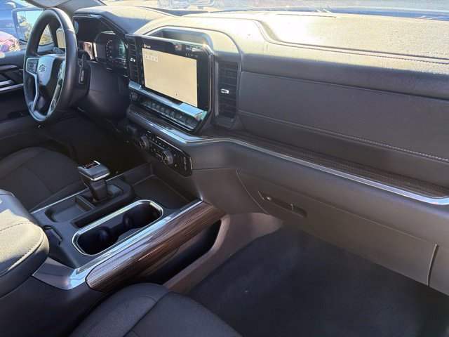 Used 2024 Chevrolet Silverado 1500 RST RWD image 10