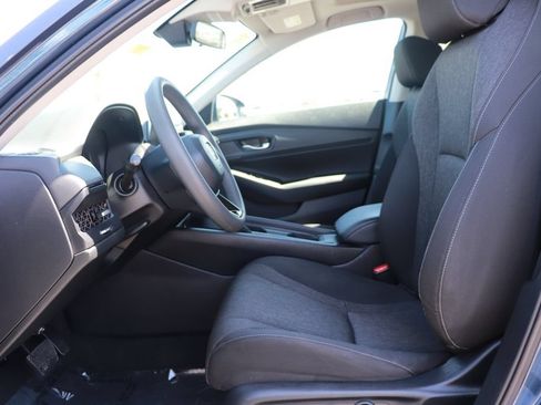 Used 2024 Honda Accord EX image 11