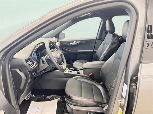 Used 2024 Ford Escape ST-Line w/ Tech Pack #1 image 19