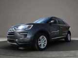 Used 2018 Ford Explorer XLT image 4