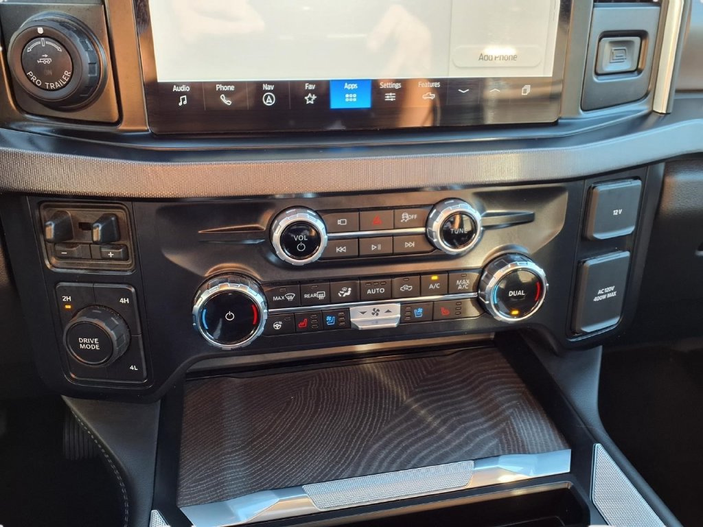 Certified 2025 Ford F350 Platinum AWD/4WD image 14
