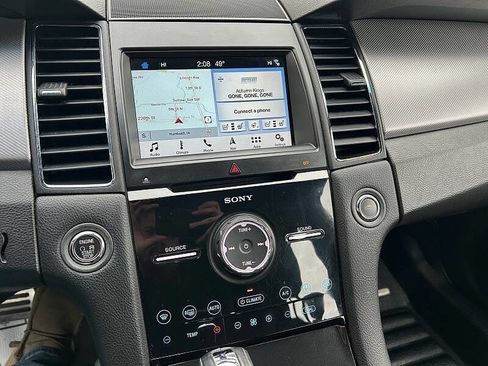 Used 2018 Ford Taurus SHO AWD/4WD image 51