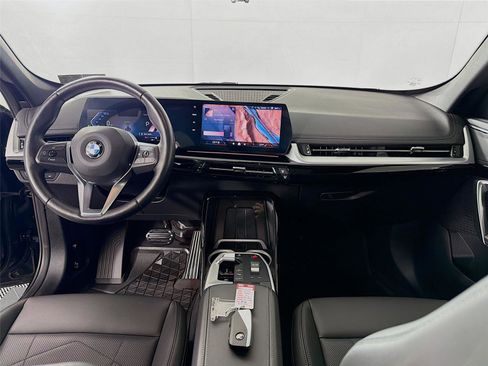 Used 2024 BMW X1 xDrive28i AWD/4WD image 23
