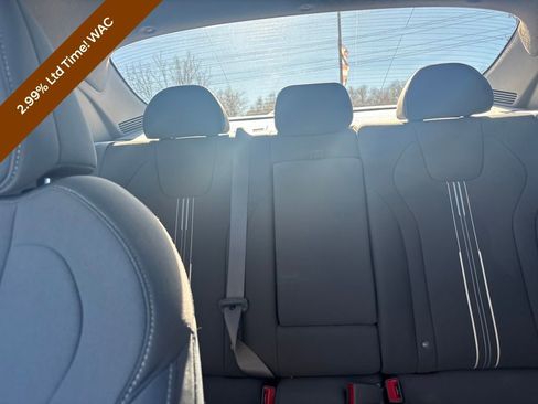 Certified 2024 Hyundai Elantra SEL w/ Convenience Package image 37