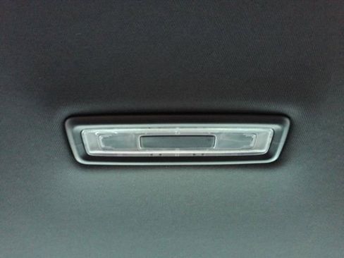 Used 2026 GMC Terrain Elevation image 27