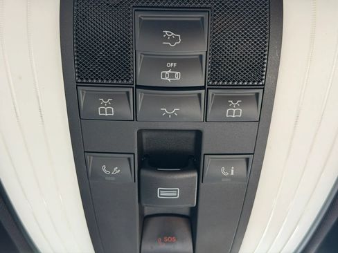 Used 2014 Mercedes-Benz E 350 Sedan image 35