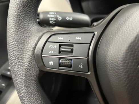 New 2026 Honda HR-V LX image 16