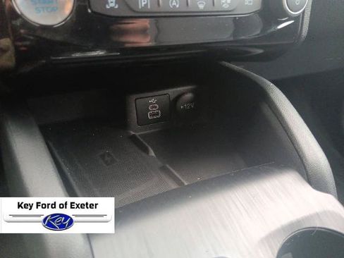 Certified 2024 Ford Escape Platinum AWD/4WD image 30