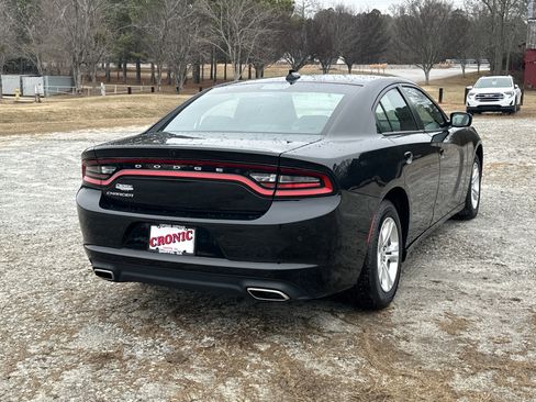 Used 2023 Dodge Charger SXT image 5