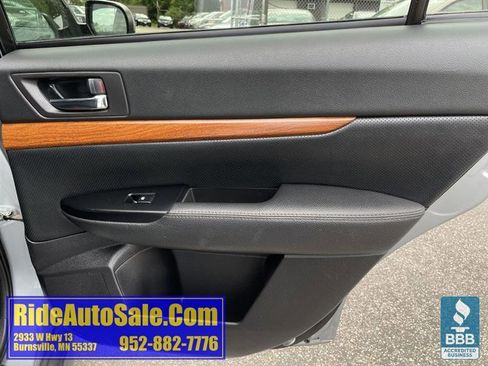 Used 2012 Subaru Outback 2.5i Limited w/ Moonroof Pkg AWD/4WD image 15