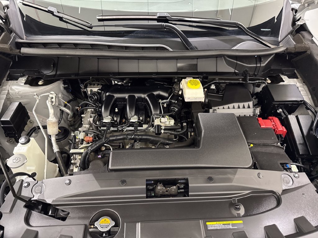 Used 2023 Nissan Pathfinder Rock Creek AWD/4WD image 12