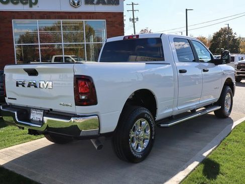 Used 2025 RAM 2500 Big Horn image 39