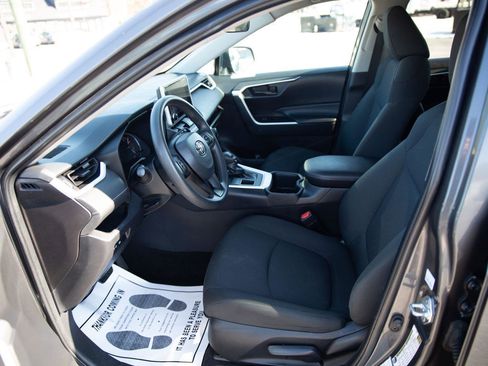 Used 2024 Toyota RAV4 LE image 19