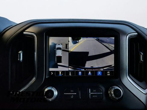 Used 2022 GMC Sierra 3500 Denali w/ Denali Ultimate Package AWD/4WD image 18