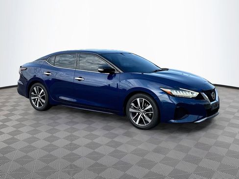 Used 2019 Nissan Maxima 3.5 SV w/ Floor Mat Group FWD image 3