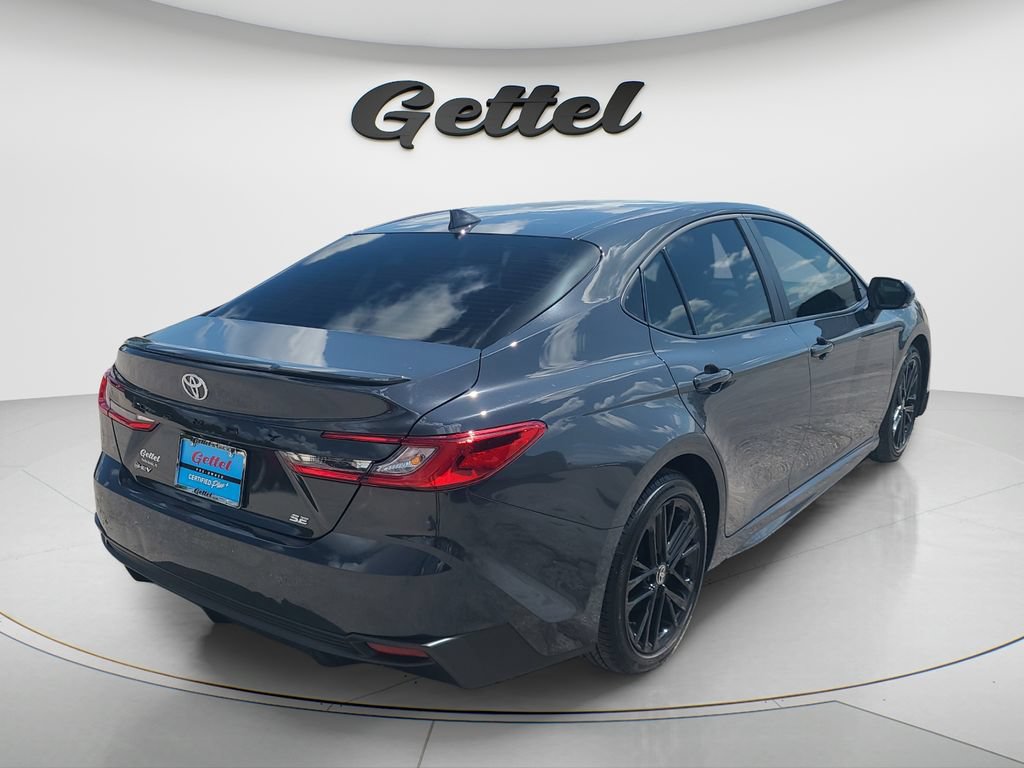 Used 2025 Toyota Camry SE w/ Multimedia Upgrade Package FWD image 5
