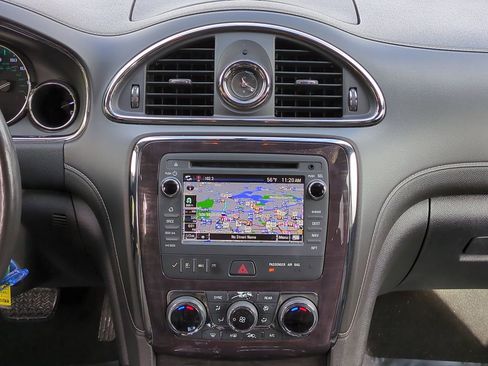 Used 2015 Buick Enclave Leather image 18