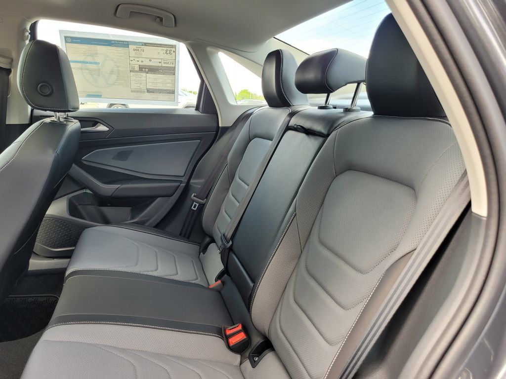 New 2026 Volkswagen Jetta SEL FWD image 13