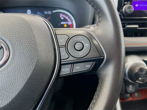 Used 2024 Toyota RAV4 Adventure image 29