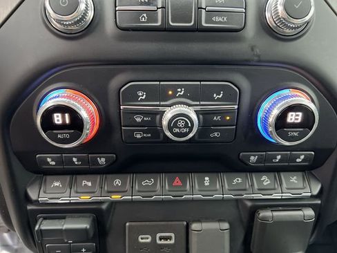 Used 2021 GMC Sierra 1500 Denali w/ Denali Ultimate Package image 17