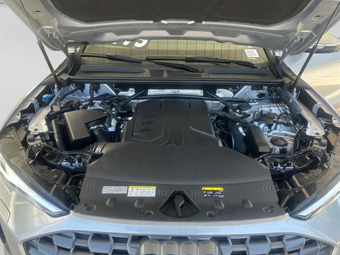 Used 2025 Audi Q5 Premium AWD/4WD image 19