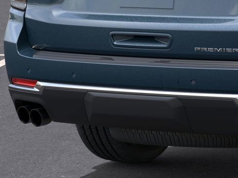 New 2025 Chevrolet Suburban Premier w/ Sun And Tow Package image 57
