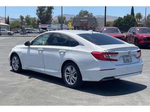 Used 2019 Honda Accord LX image 3