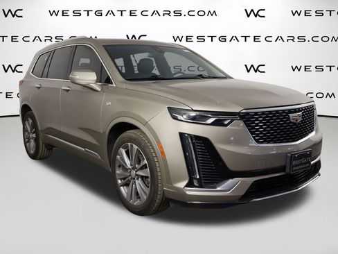 Used 2022 Cadillac XT6 Premium Luxury image 45