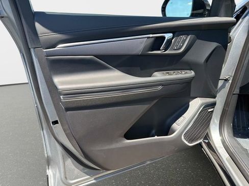 New 2026 Buick Enclave Sport Touring w/ Power Package FWD image 17