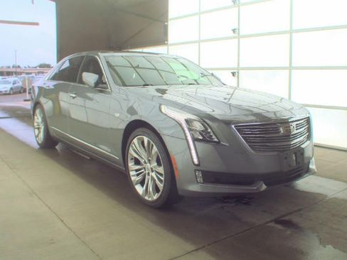 Used 2018 Cadillac CT6 Platinum AWD/4WD image 1