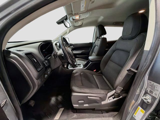 Used 2021 Chevrolet Colorado LT w/ LT Convenience Package AWD/4WD image 17
