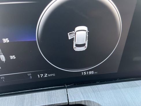 Used 2024 Kia Telluride SX image 13