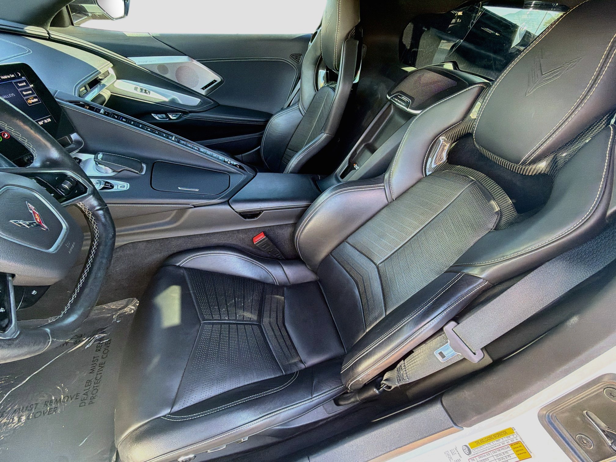 Used 2020 Chevrolet Corvette Stingray Preferred Cpe w/ 2LT Preferred Equipment Group RWD image 22