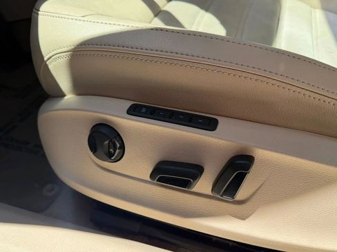 Used 2014 Volkswagen Passat TDI SEL Premium FWD image 25