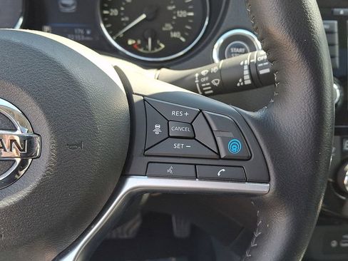 Used 2019 Nissan Rogue Sport SL w/ Premium Package image 24