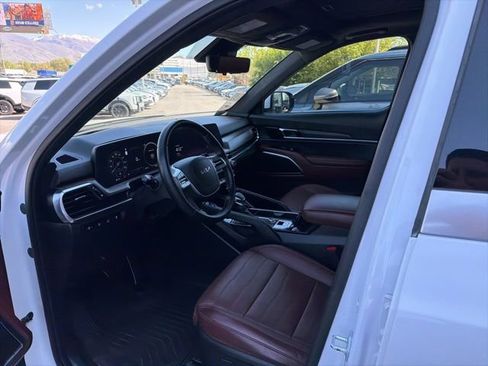 Certified 2024 Kia Telluride SX Prestige AWD/4WD image 11