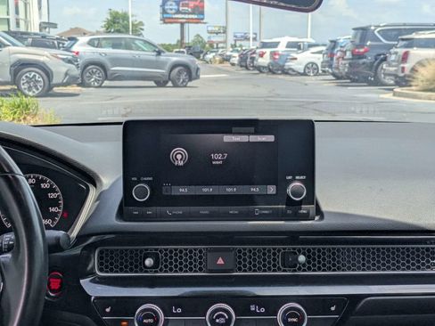 Used 2022 Honda Civic EX image 17