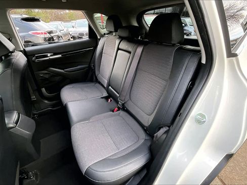 Used 2021 Kia Seltos S image 19
